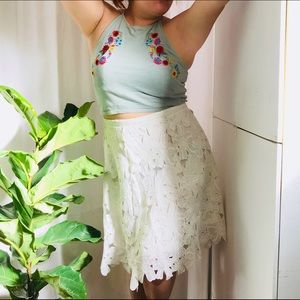 Floral lace white skirt